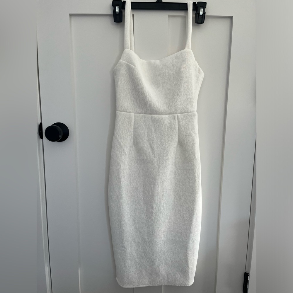 Lulu's Chic White Strapless Dress